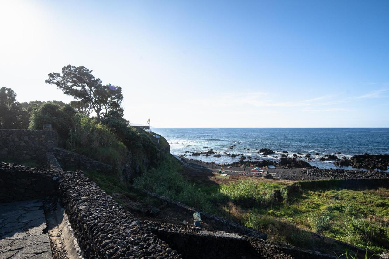 Entre Muros - Turismo Rural - Casa Com Jardim E Acesso Direto Ao Mar Ribeira Grande Kültér fotó