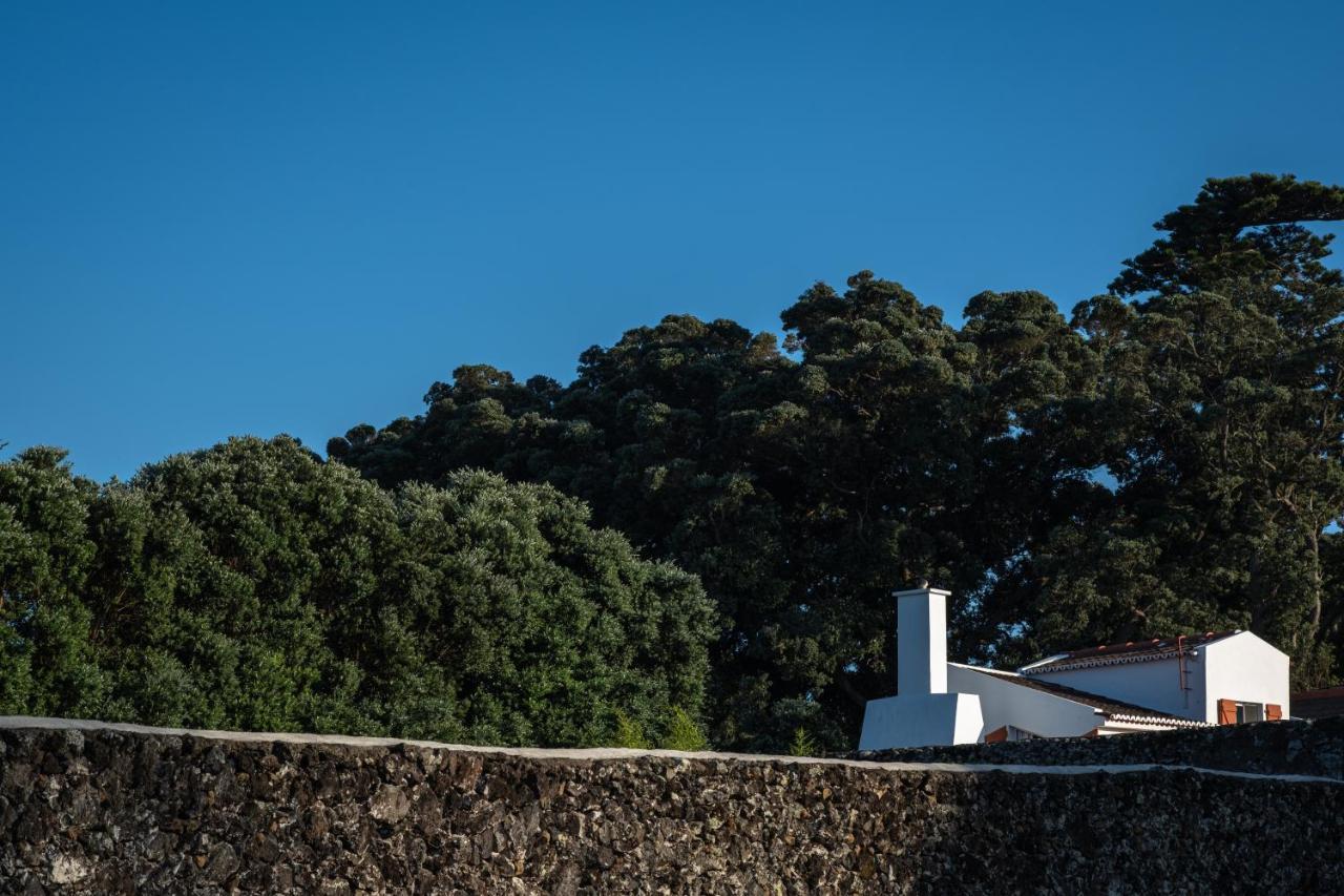 Entre Muros - Turismo Rural - Casa Com Jardim E Acesso Direto Ao Mar Ribeira Grande Kültér fotó